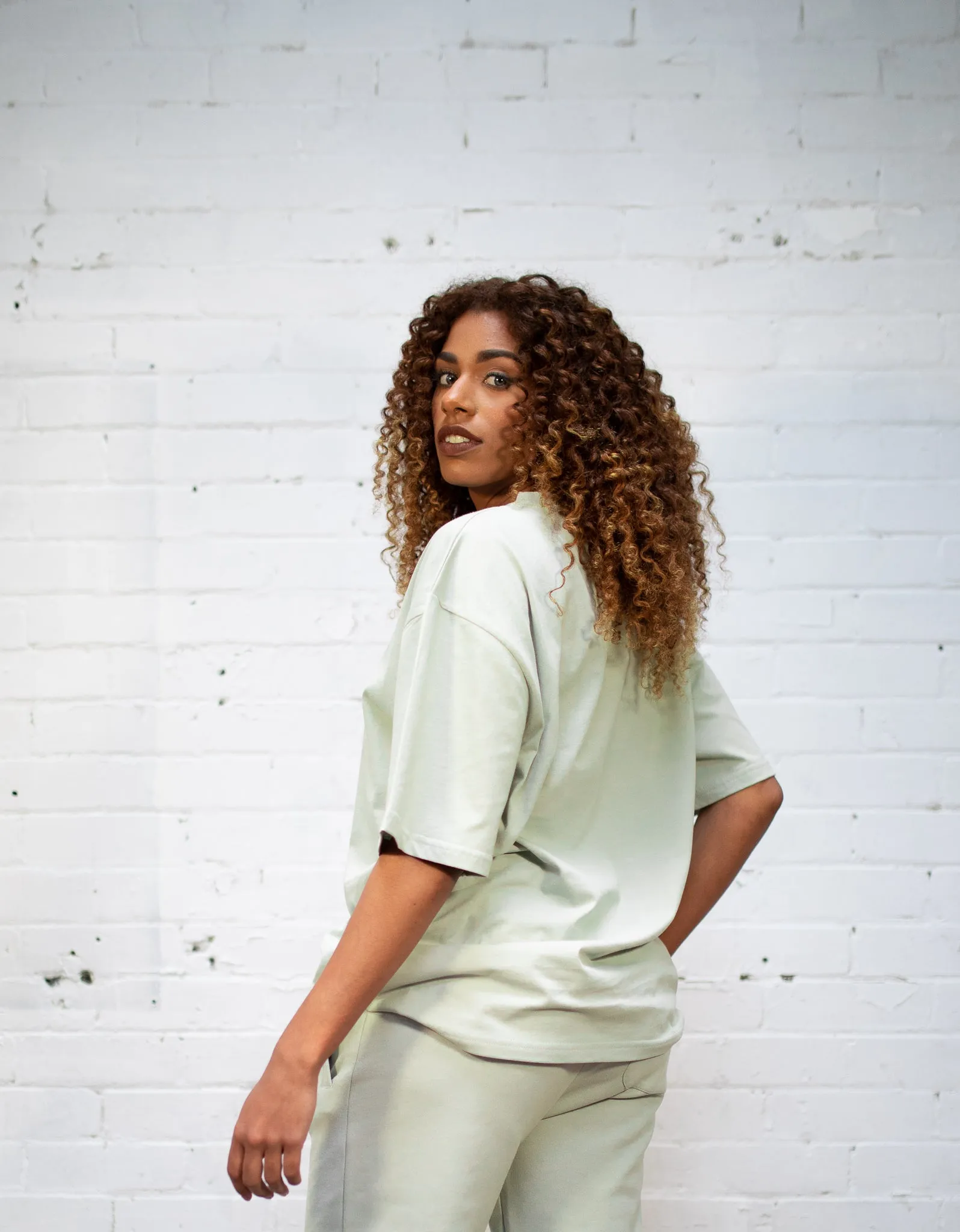 Plant Dyed Organic Oversized Tee in Olive Green