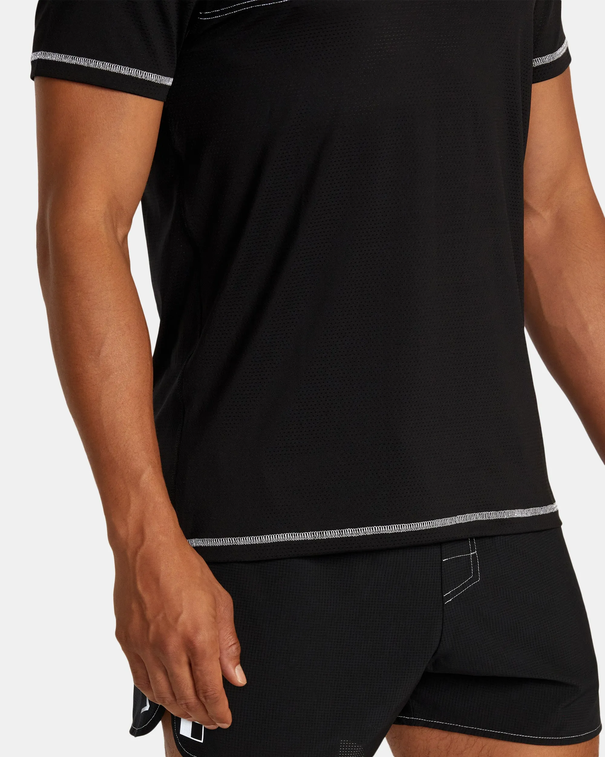 RVCA Runner Technical Short Sleeve Top - Black 2