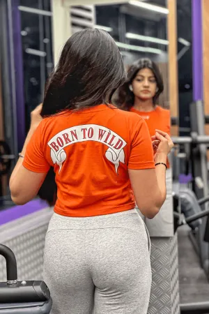 WILD VERVE BACK ARCH (CROPPED) TEE IN ORANGE