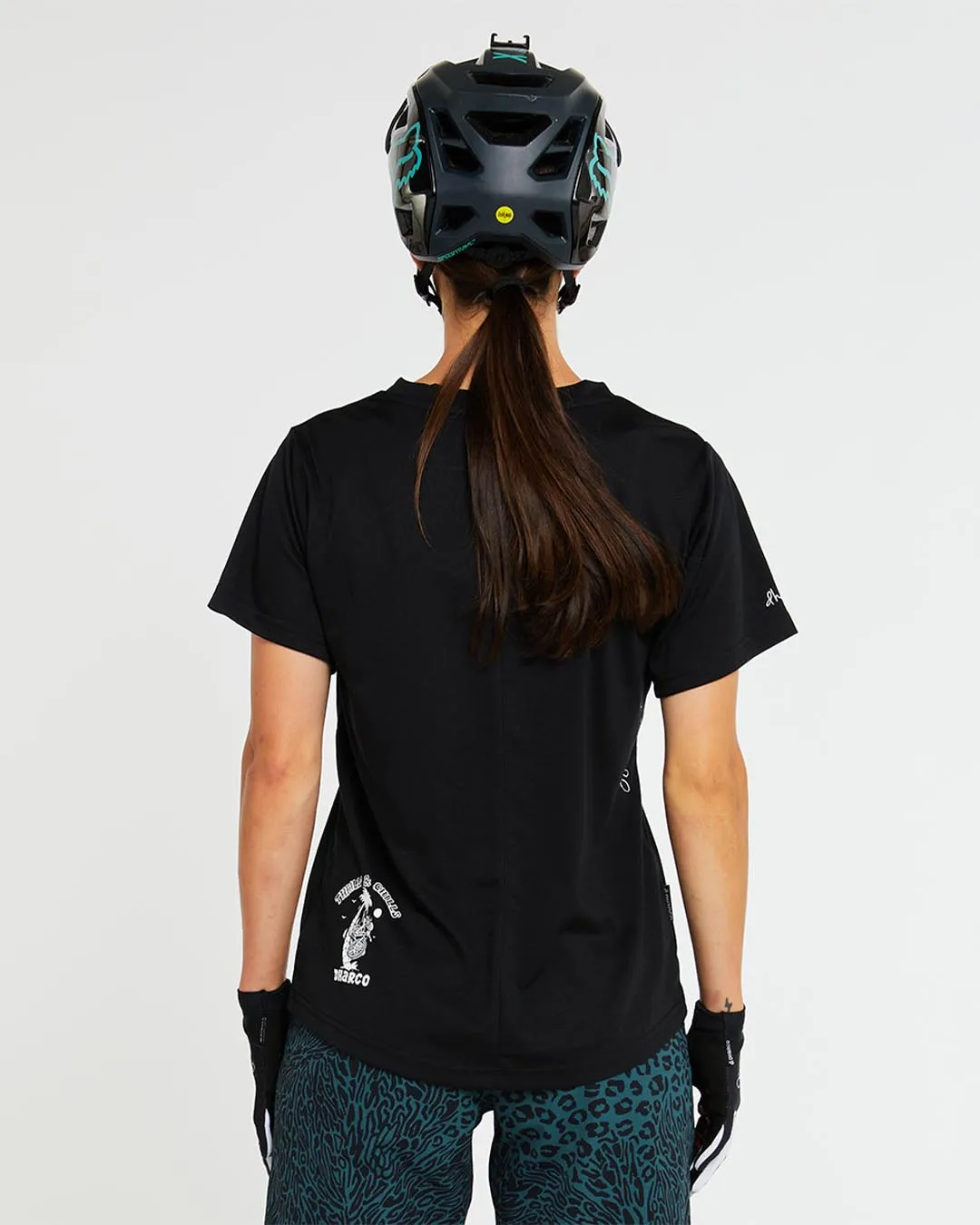 Womens Tech Tee | Dark Thrills